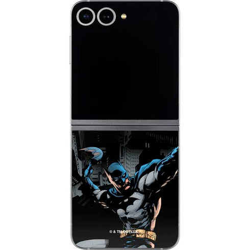 DC Comics Batman Throwing Batarang Jim Lee Art Galaxy Z Flip6 Skin