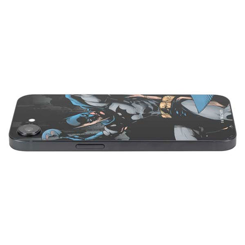 DC Comics Batman Throwing Batarang Jim Lee Art iPhone 16e Skin
