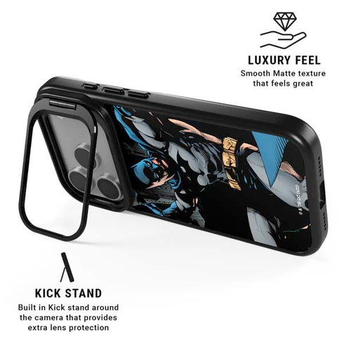 DC Comics Batman Throwing Batarang Jim Lee Art iPhone 17 Pro Kickstand Case