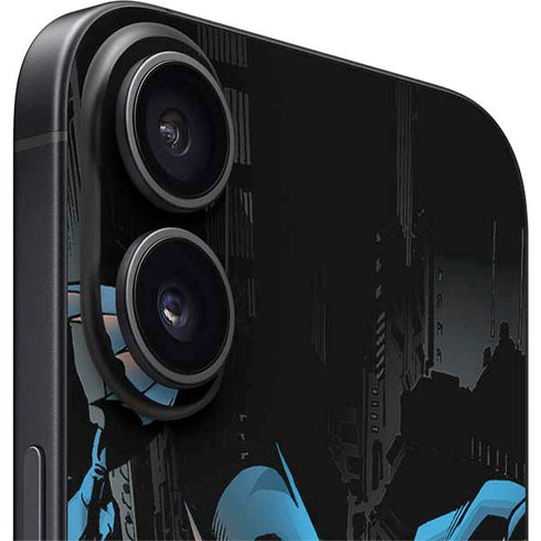 DC Comics Batman Throwing Batarang Jim Lee Art iPhone 17 Skin