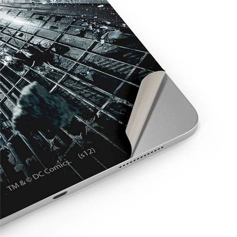 DC Comics Batman Dark Knight Rises Poster iPad Pro 13in M4 (2024) Skin