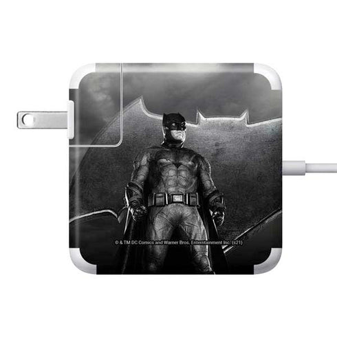 The Justice League (2017) Batman Poster 85W Power Adapter (15 and 17 inch MacBook Pro Charger) Skin