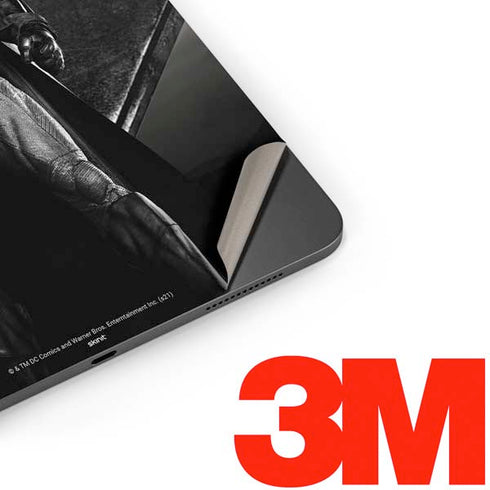 The Justice League (2017) Batman Poster Apple iPad Pro Skin