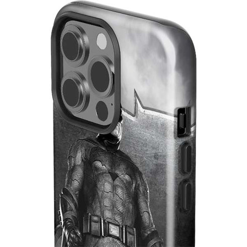 The Justice League (2017) Batman Poster iPhone 15 Pro Impact Case