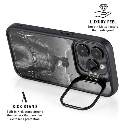 The Justice League (2017) Batman Poster iPhone 15 Pro Kickstand Case