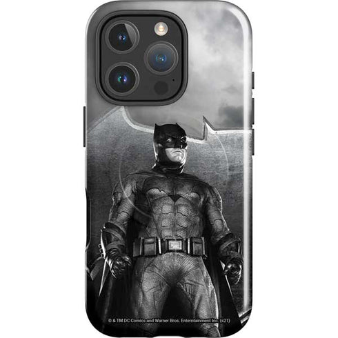 The Justice League (2017) Batman Poster iPhone 16 Pro Magsafe Impact Case