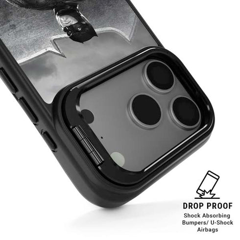 The Justice League (2017) Batman Poster iPhone 17 Pro Kickstand Case