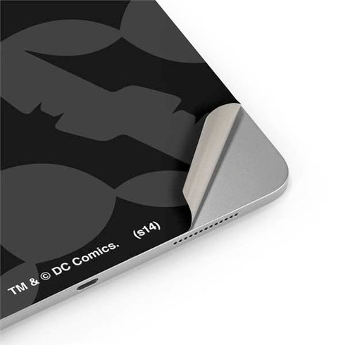 DC Comics Batman Dark Knight Logo iPad Pro 13in M4 (2024) Skin
