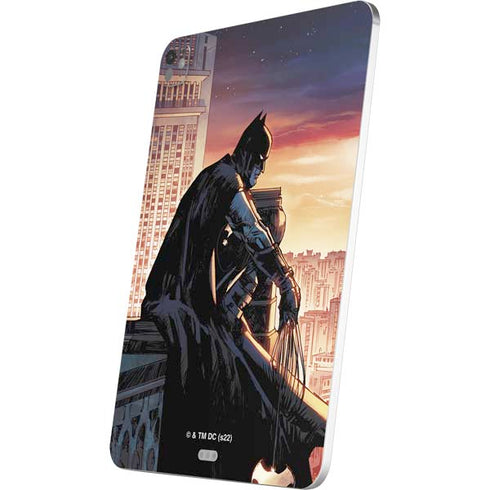 DC Comics Batman War on Crime Cover (Brazil) iPad Pro 13in M4 (2024) Skin