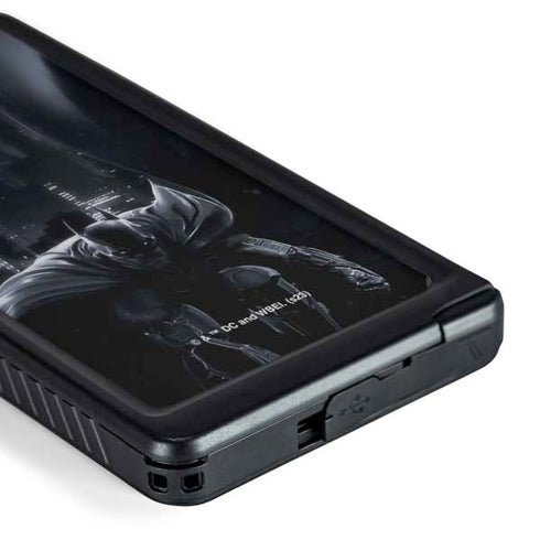 DC Comics Arkham Origins Batman In action pose Galaxy S24 Ultra Waterproof Case