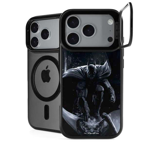 DC Comics Arkham Origins Batman In action pose iPhone 17 Pro Max Kickstand Case