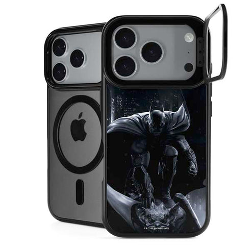 DC Comics Arkham Origins Batman In action pose iPhone 18 Pro Kickstand Case