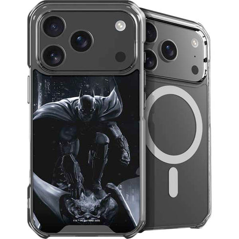 DC Comics Arkham Origins Batman In action pose iPhone 18 Pro MagSafe Case