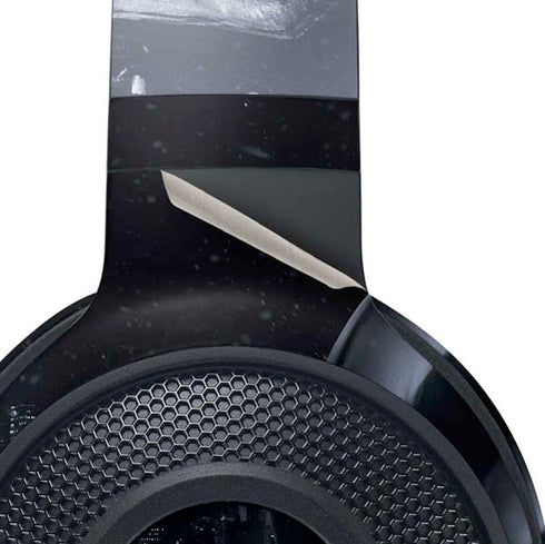 DC Comics Arkham Origins Batman In action pose Razer Kraken X Skin