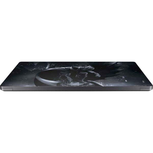 DC Comics Arkham Origins Batman In action pose Surface Laptop 7 13.8in Skin