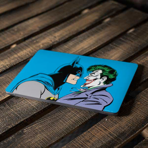 DC Comics The Joker vs Batman Vintage art Apple MacBook Air Skin
