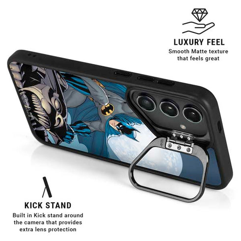 DC Comics Batman Watches Over the City Galaxy S25 Kickstand Case