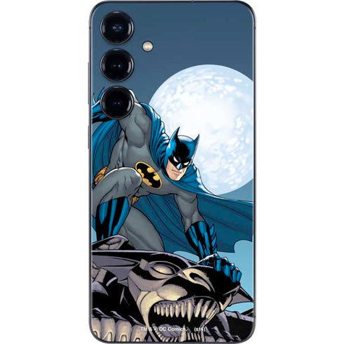 DC Comics Batman Watches Over the City Galaxy S24 Skin
