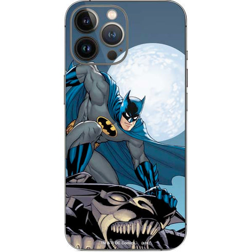 DC Comics Batman Watches Over the City iPhone 15 Pro Max Skin
