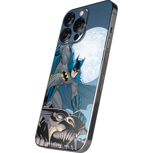 DC Comics Batman Watches Over the City iPhone 16 Pro Skin