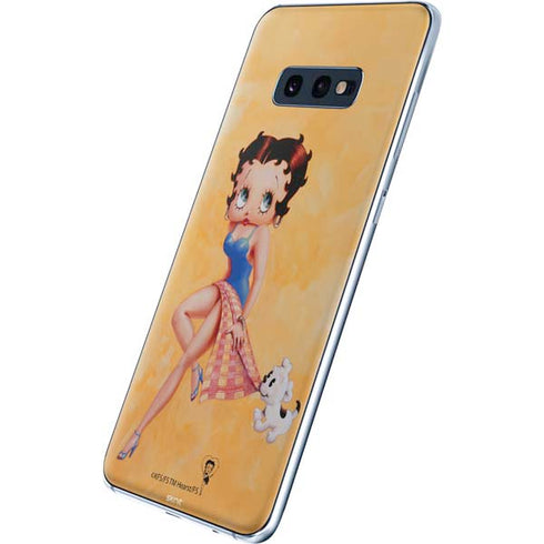Betty Boop With Puppy Orange Background Galaxy S10e Skin
