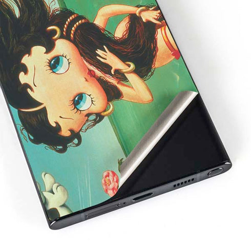 Betty Boop At Sea Galaxy S24 Ultra Skin
