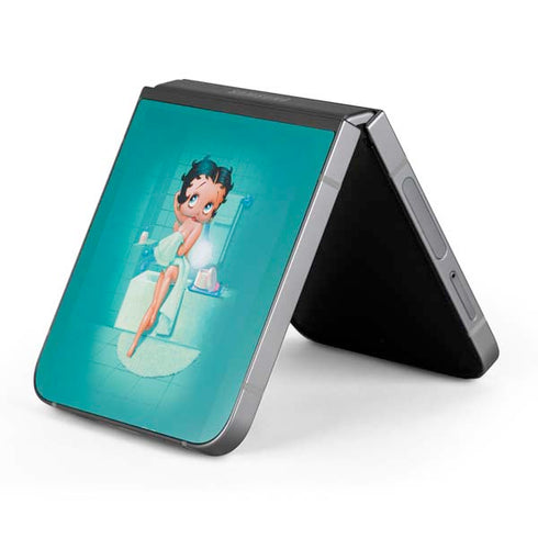 Betty Boop Bathing Galaxy Z Flip6 Skin