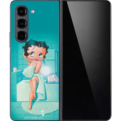 Betty Boop Bathing Galaxy Z Fold5 5G Skin