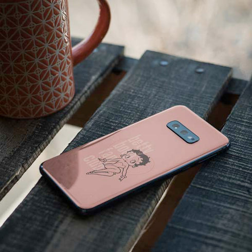 Betty Boop Fan Club Galaxy S10e Skin