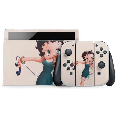 Betty Boop On the Phone Nintendo Skins