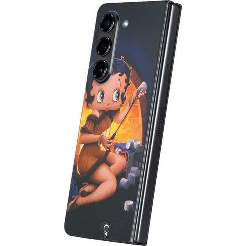 Betty Boop Roasting Marshmallows Galaxy Z Fold5 5G Skin