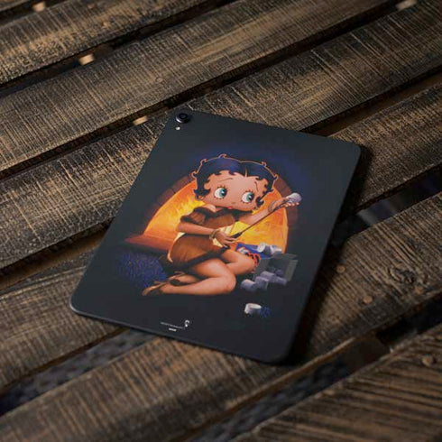 Betty Boop Roasting Marshmallows Apple iPad Pro Skin