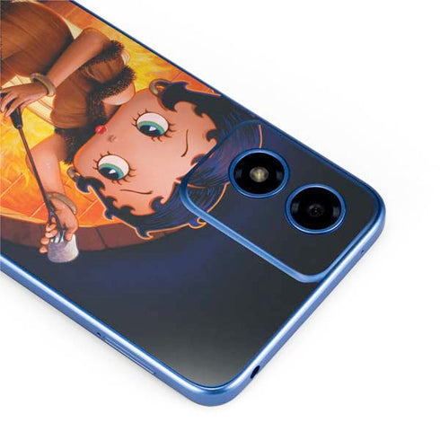 Betty Boop Roasting Marshmallows Moto G Play 4G (2024) Skin