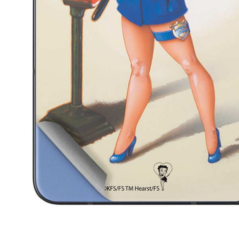 Betty Boop The Police Officer Galaxy Z Fold5 5G Skin