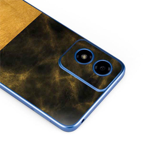 Black and Gold Split Marble Moto G Play 4G (2024) Skin