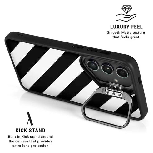 Black and White Geometric Stripes Galaxy S25 Kickstand Case