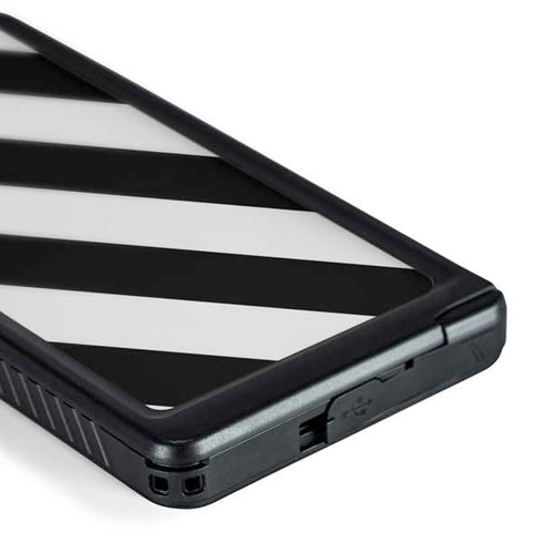Black and White Geometric Stripes Galaxy S24 Ultra Waterproof Case