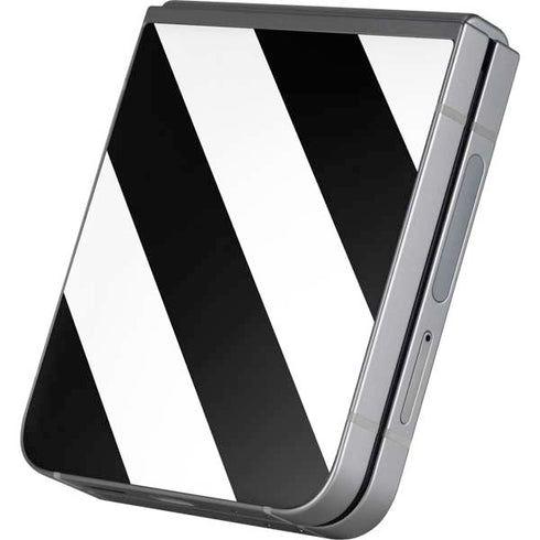 Black and White Geometric Stripes Galaxy Z Flip6 Skin