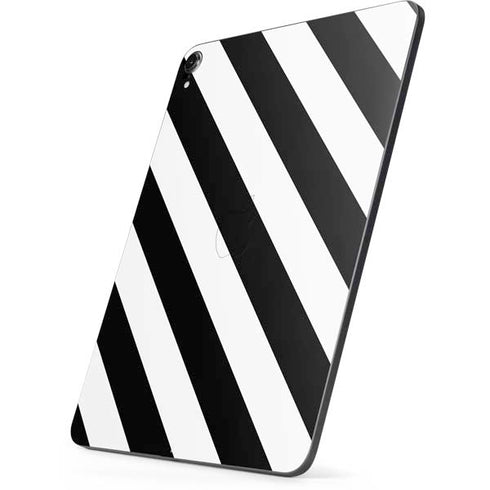 Black and White Geometric Stripes Apple iPad Pro Skin