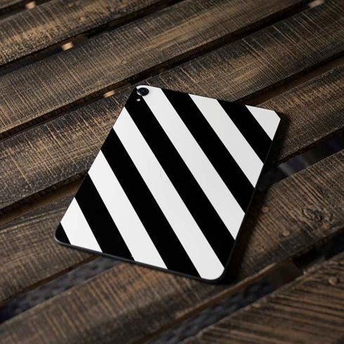Black and White Geometric Stripes Apple iPad Pro Skin