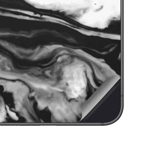 Black and White Marble Ink Galaxy S25 Skin