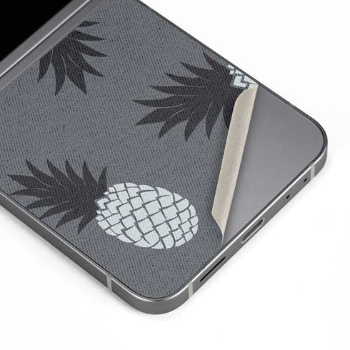Black and White Pineapples Galaxy Z Flip6 Skin