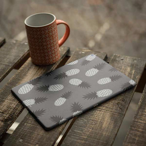 Black and White Pineapples iPad Skins