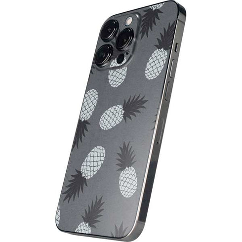 Black and White Pineapples iPhone 15 Pro Max Skin