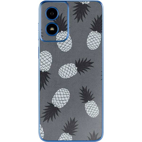 Black and White Pineapples Moto G Play 4G (2024) Skin