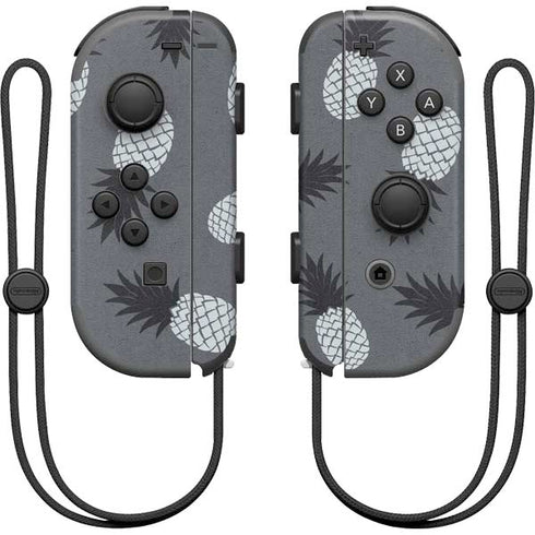 Black and White Pineapples Nintendo Skins