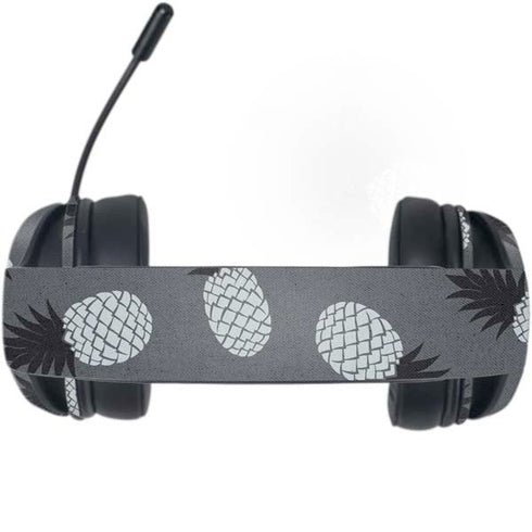 Black and White Pineapples Razer Kraken X Skin