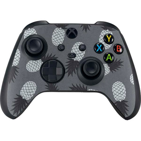 Black and White Pineapples Xbox Series X Skins
