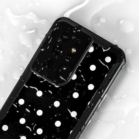 Black and White Polka Dots Galaxy S24 Ultra Waterproof Case