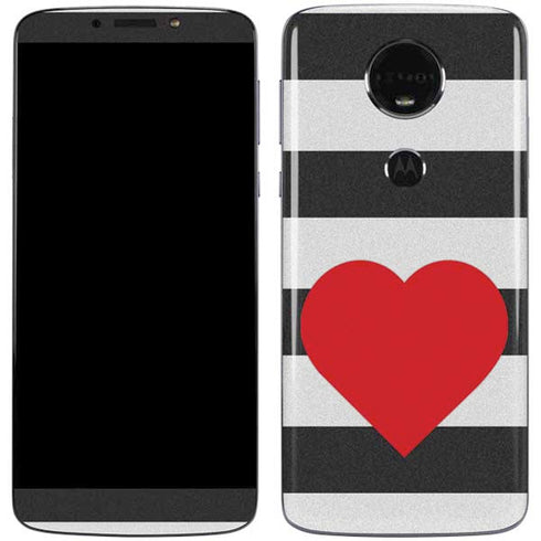 Black And White Striped Heart Moto E5 Plus Skin